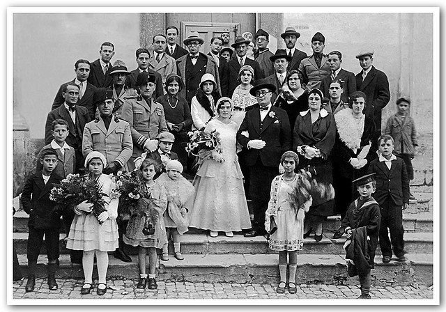 image title thumb image