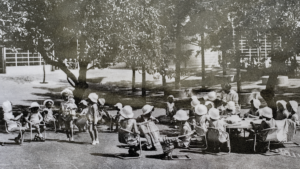 Escuelas al aire libre: Cuando se podía estudiar haciendo el oso