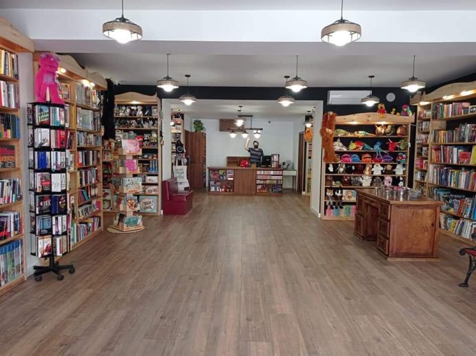 El reto y la aventura de abrir una librería rural